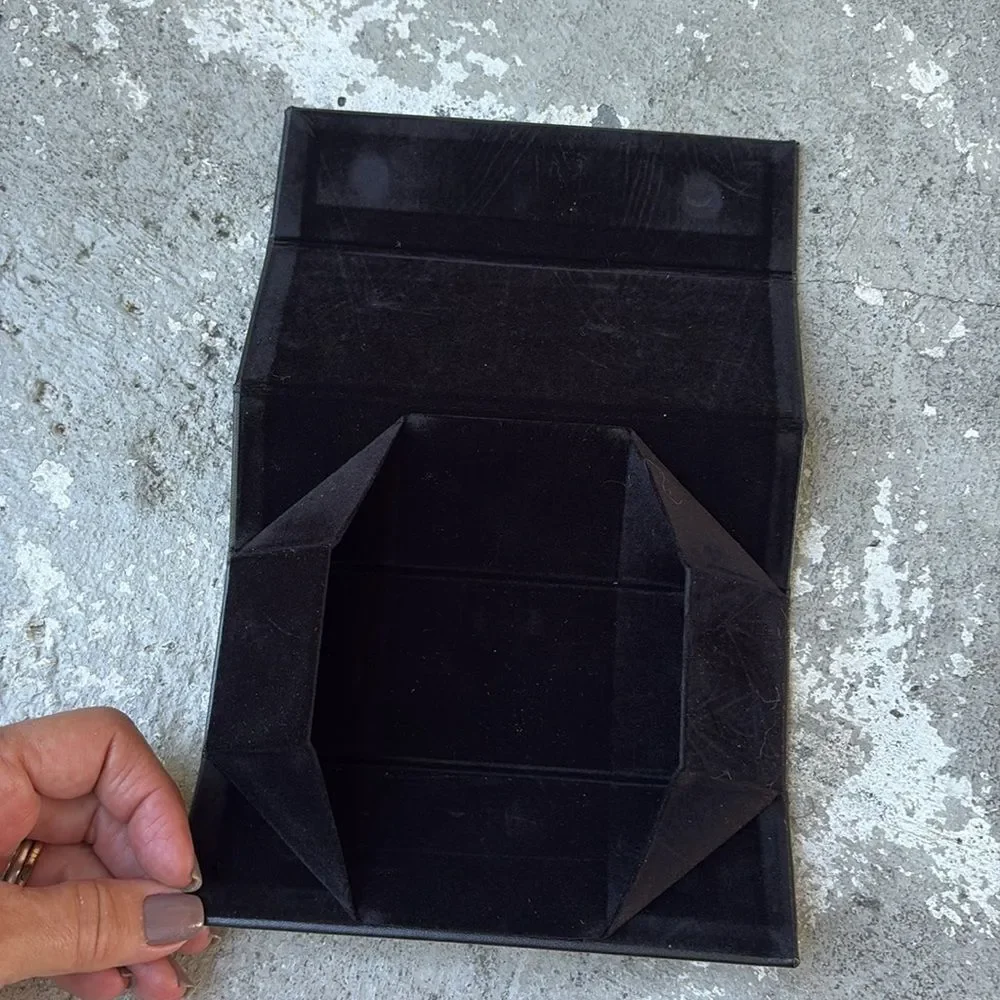 Porta Romana eyeglass case